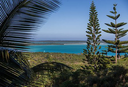 Séjour en Nouvelle Calédonie vue de île des Pins des vacances routedelacaledonie.com